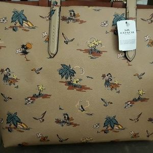 Coach Hawaiian tote